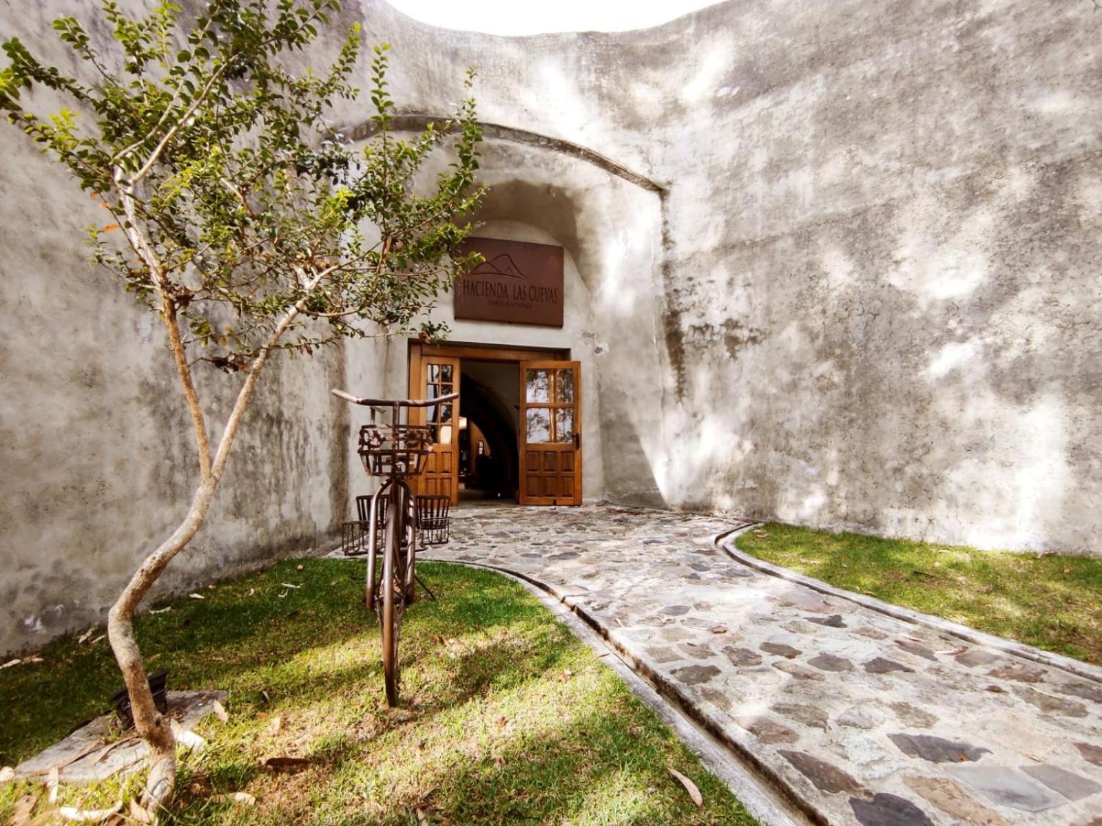 Hacienda Las Cuevas Terra Lodge Pifo Exterior photo