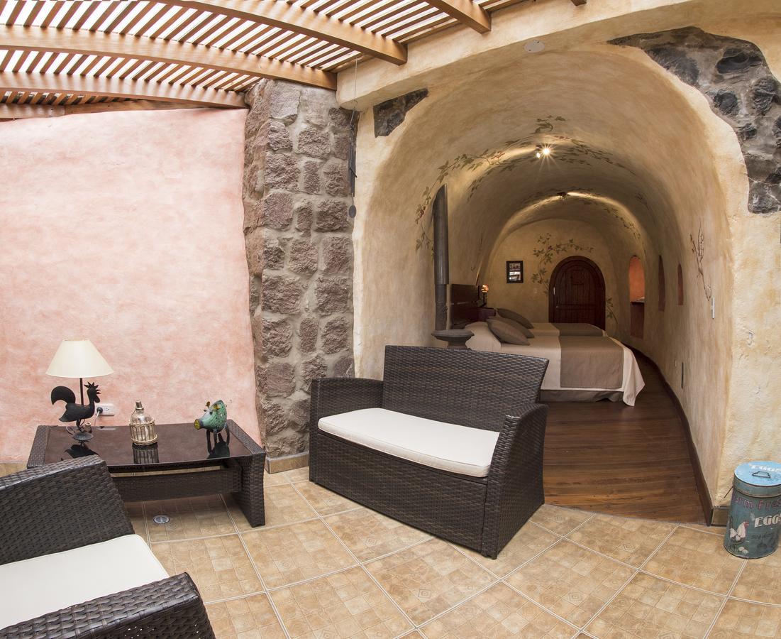 Hacienda Las Cuevas Terra Lodge Pifo Exterior photo
